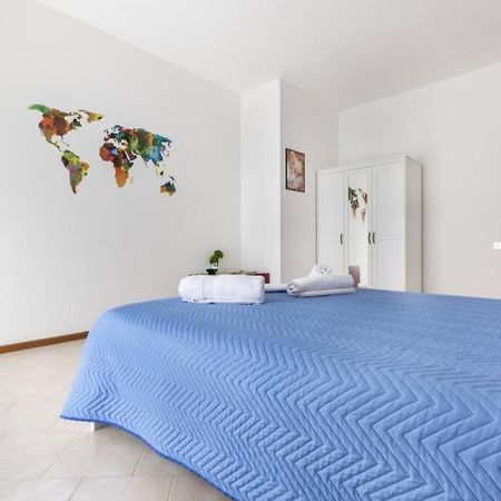 Al Politeama Apartment ปาแลร์โม ภายนอก รูปภาพ
