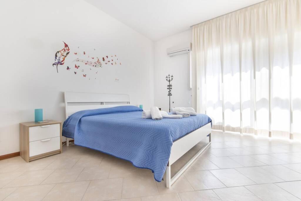 Al Politeama Apartment ปาแลร์โม ภายนอก รูปภาพ