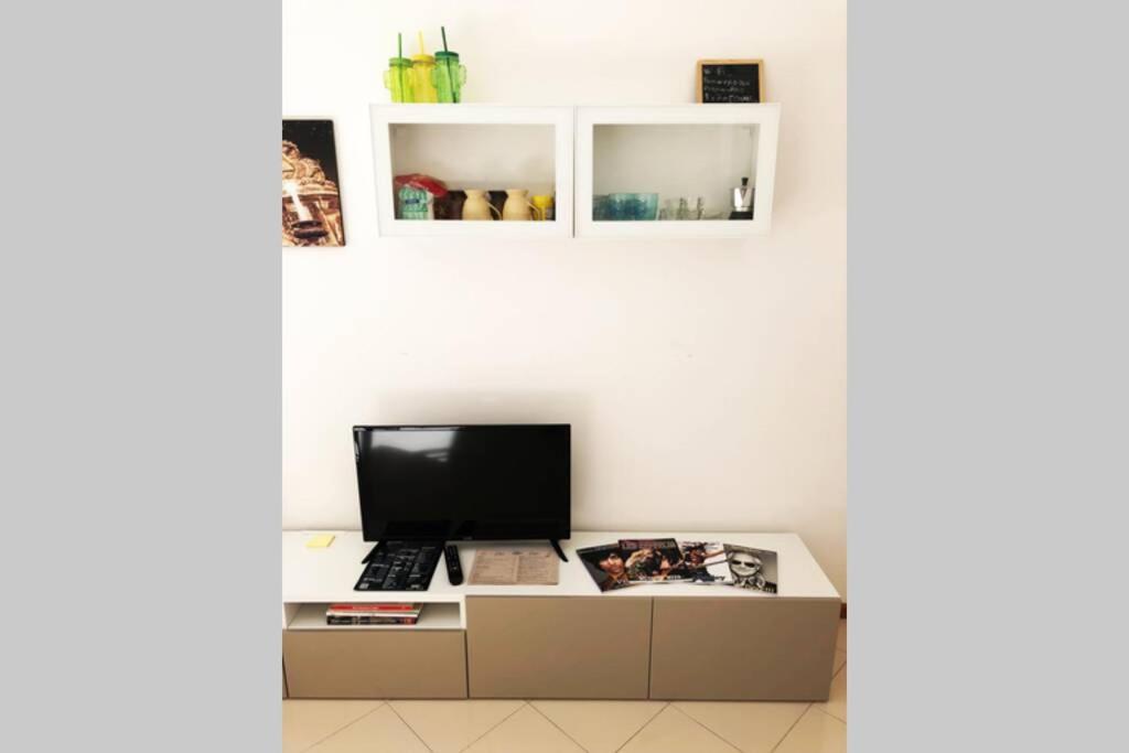 Al Politeama Apartment ปาแลร์โม ภายนอก รูปภาพ